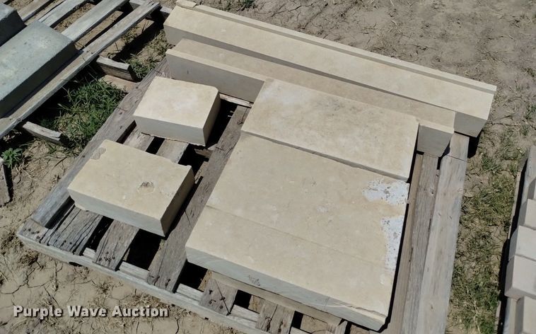 image for item LP9634 (6) pallets of concrete blocks