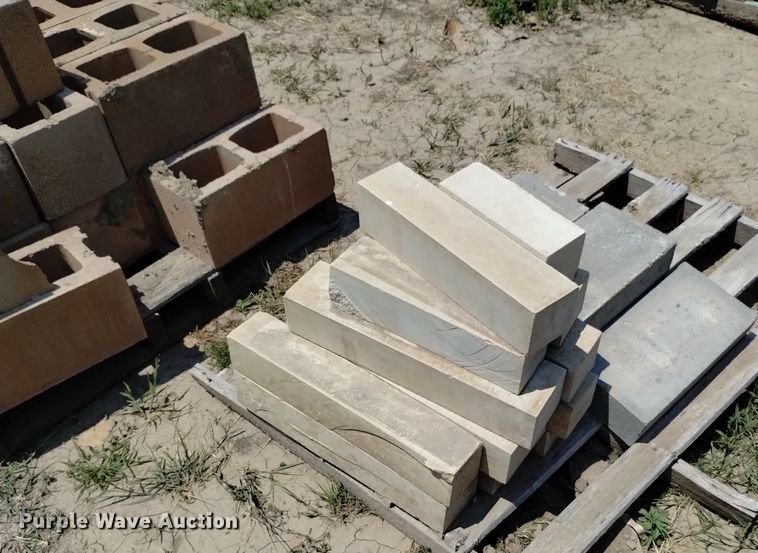 image for item LP9634 (6) pallets of concrete blocks