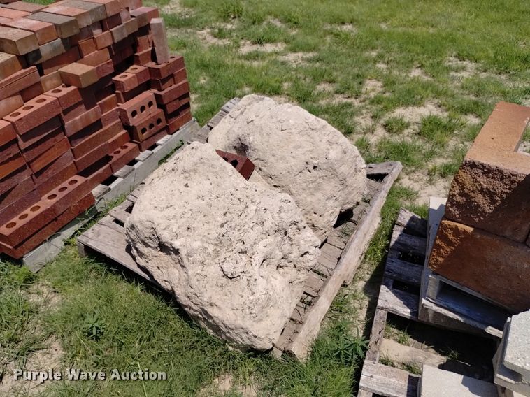 image for item LP9637 (6) pallets of landscape rocks