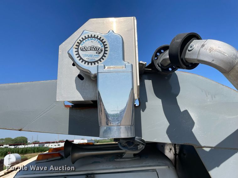 image for item LS9296 1991 Ford F800  dump truck