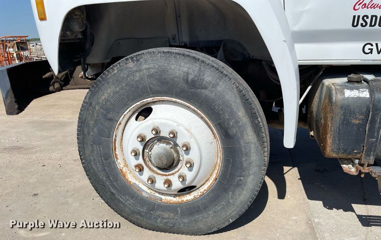 image for item LS9296 1991 Ford F800  dump truck