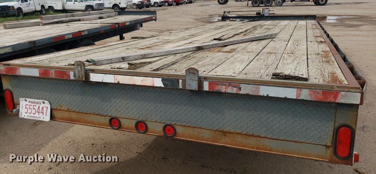image for item LT9789 2003 Circle D  equipment trailer