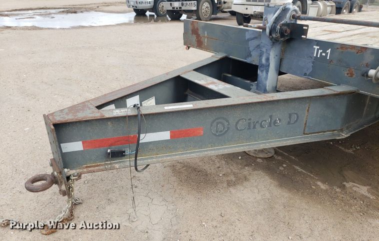 image for item LT9789 2003 Circle D  equipment trailer