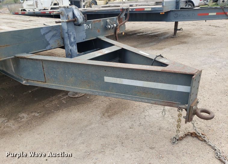 image for item LT9789 2003 Circle D  equipment trailer