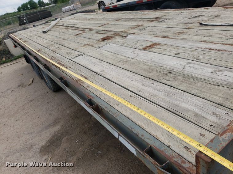 image for item LT9789 2003 Circle D  equipment trailer