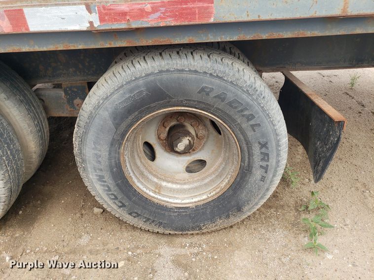 image for item LT9789 2003 Circle D  equipment trailer