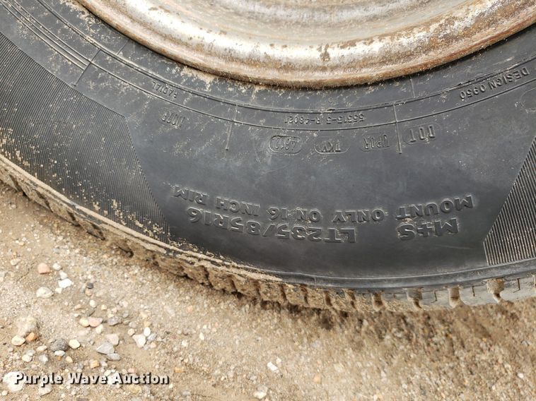 image for item LT9789 2003 Circle D  equipment trailer