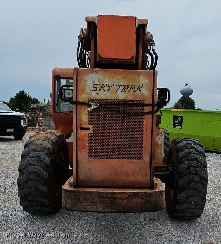 image for item LW9694 2002 SkyTrak 10054  telehandler