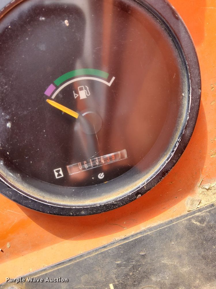 image for item LW9694 2002 SkyTrak 10054  telehandler