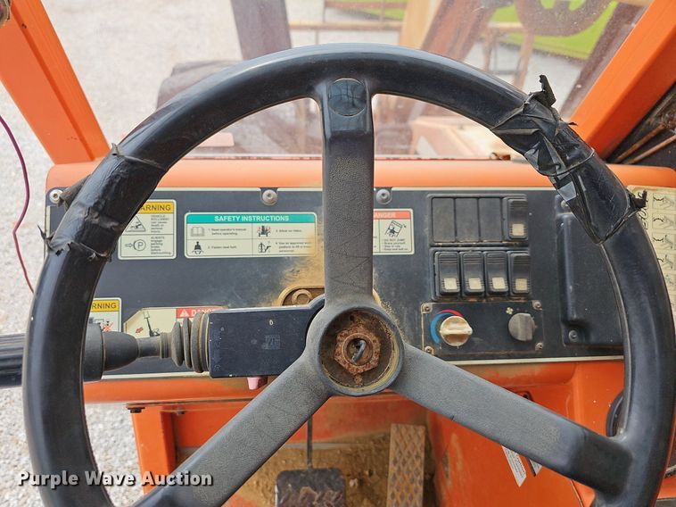 image for item LW9694 2002 SkyTrak 10054  telehandler