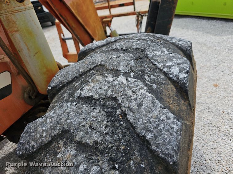 image for item LW9694 2002 SkyTrak 10054  telehandler