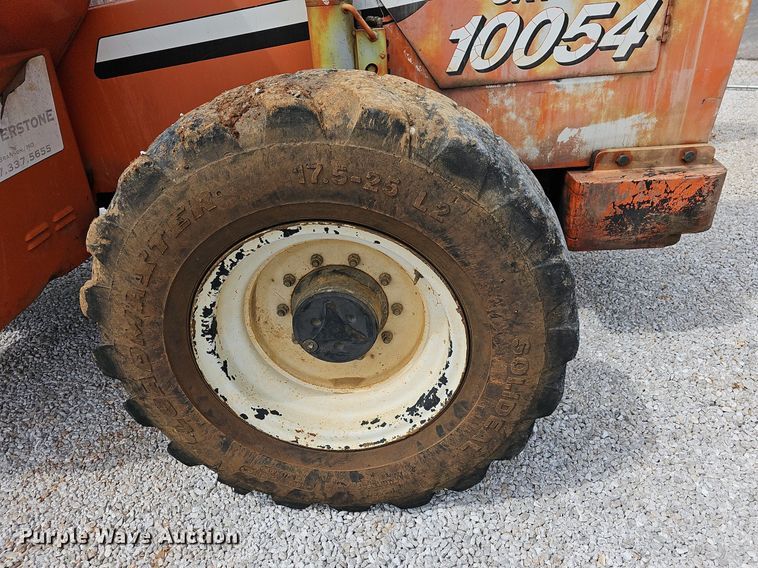 image for item LW9694 2002 SkyTrak 10054  telehandler