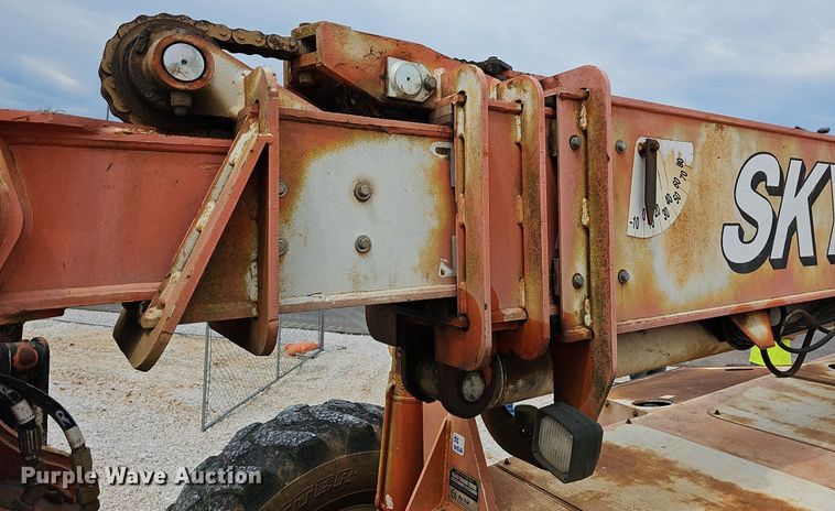 image for item LW9694 2002 SkyTrak 10054  telehandler