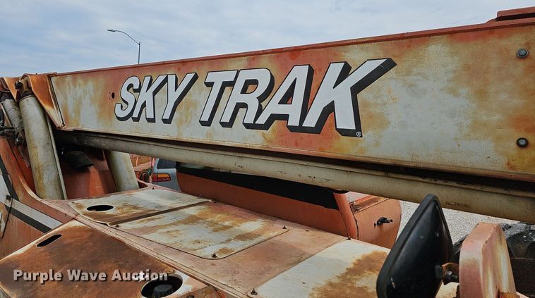 image for item LW9694 2002 SkyTrak 10054  telehandler