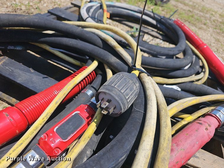 image for item LW9701 (4) Minich SV1-5 concrete vibrator cables