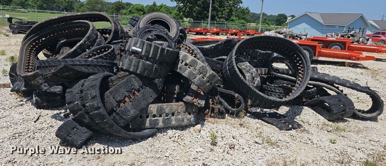 image for item LW9704 Tracks and tires