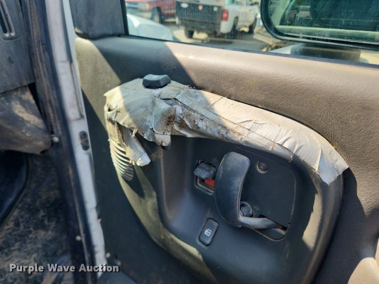 image for item LX9734 2008 Chevrolet C4500  dump truck