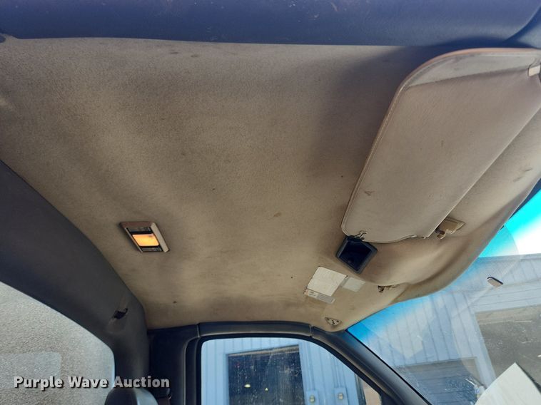 image for item LX9734 2008 Chevrolet C4500  dump truck