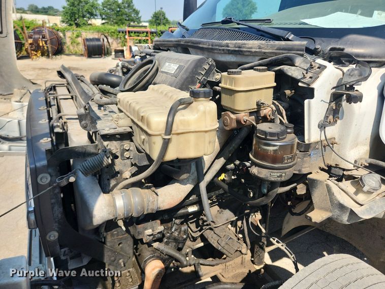 image for item LX9734 2008 Chevrolet C4500  dump truck