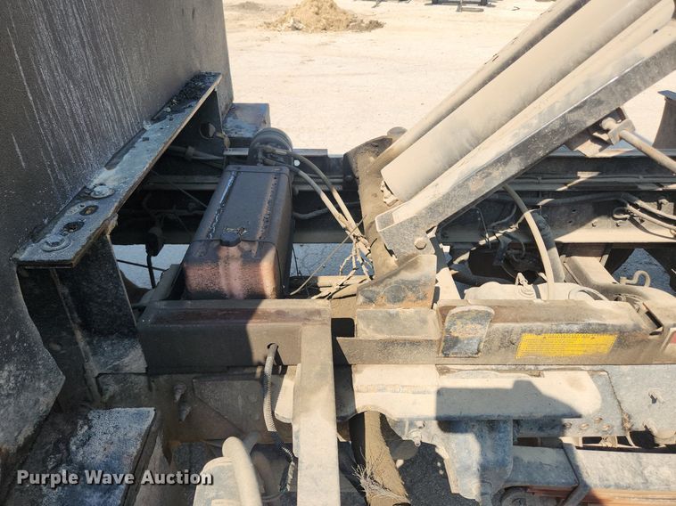 image for item LX9734 2008 Chevrolet C4500  dump truck