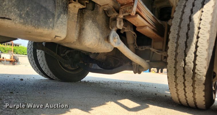 image for item LX9734 2008 Chevrolet C4500  dump truck