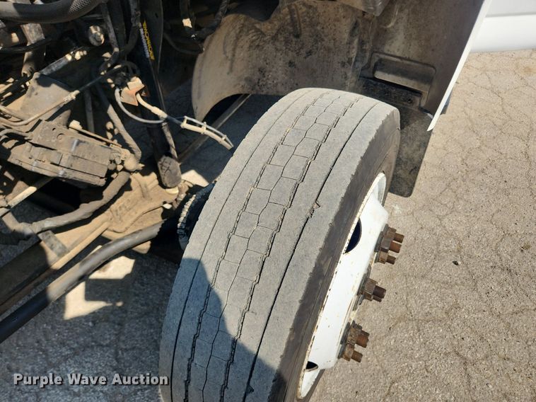 image for item LX9734 2008 Chevrolet C4500  dump truck