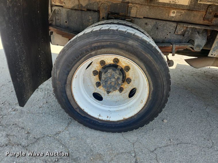 image for item LX9734 2008 Chevrolet C4500  dump truck