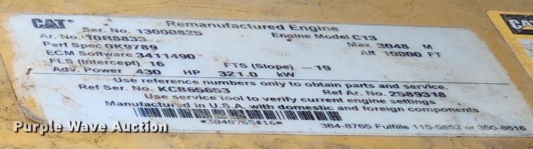 image for item LX9739 2004 Sterling L9500  fuel / lube truck