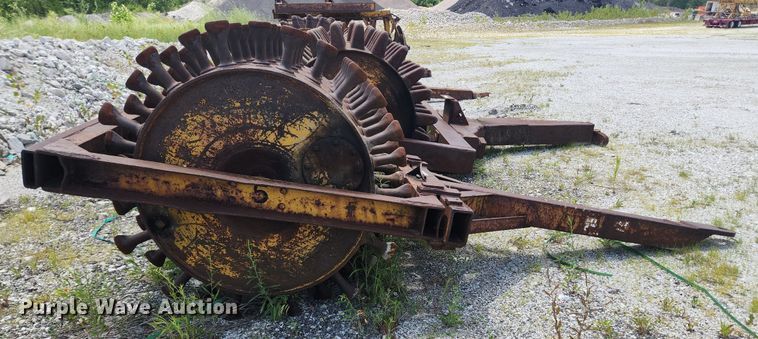 image for item LX9740 Sheepsfoot roller