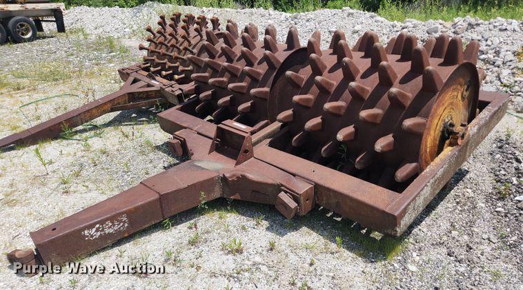 image for item LX9741 Double drum wedge foot roller