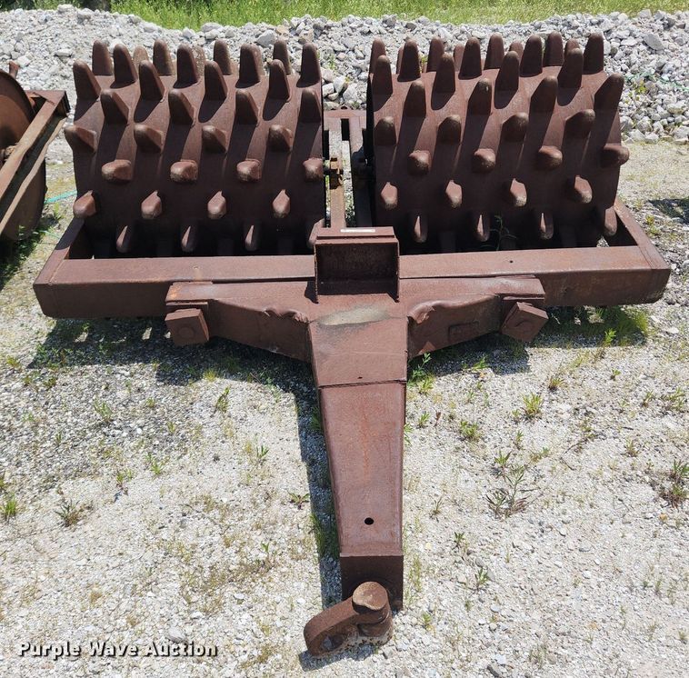 image for item LX9741 Double drum wedge foot roller