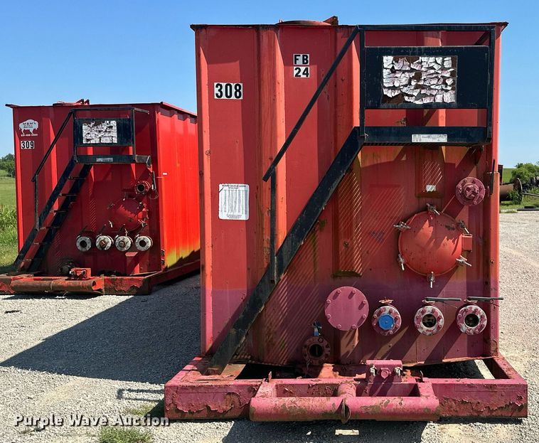 image for item MB9545 2008 Menard  frac tank trailer