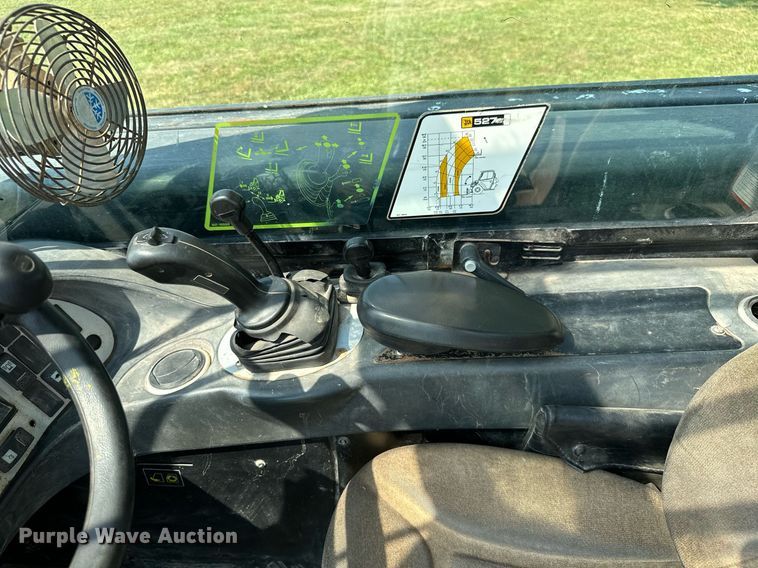 image for item MB9552 2005 JCB 527-55  telehandler