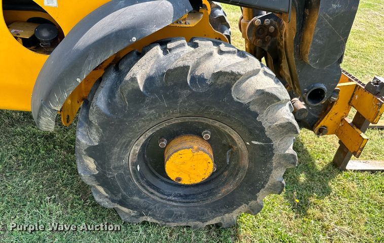 image for item MB9552 2005 JCB 527-55  telehandler