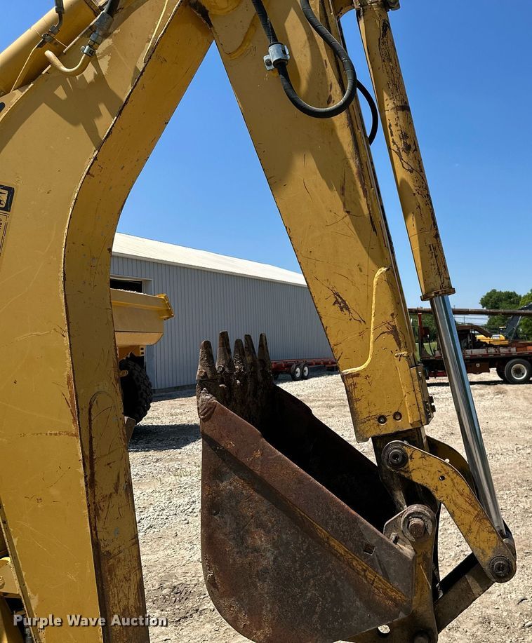 image for item MB9577 1995 Caterpillar 426B  backhoe