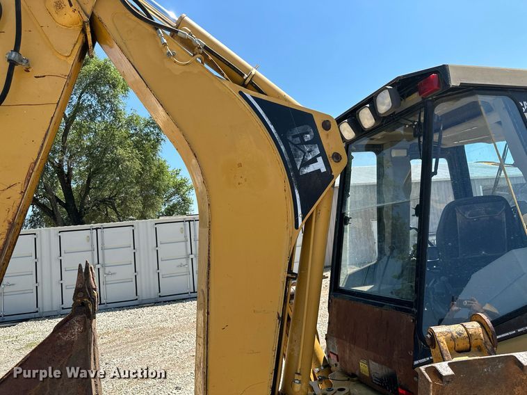 image for item MB9577 1995 Caterpillar 426B  backhoe