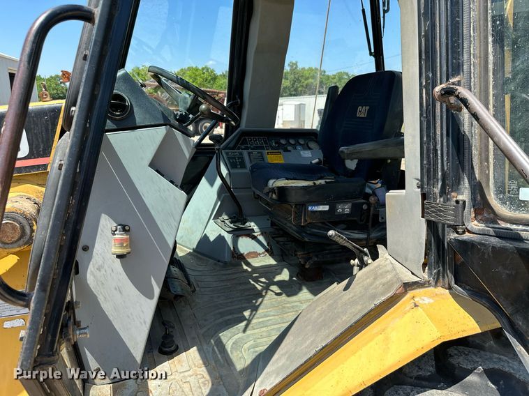 image for item MB9577 1995 Caterpillar 426B  backhoe