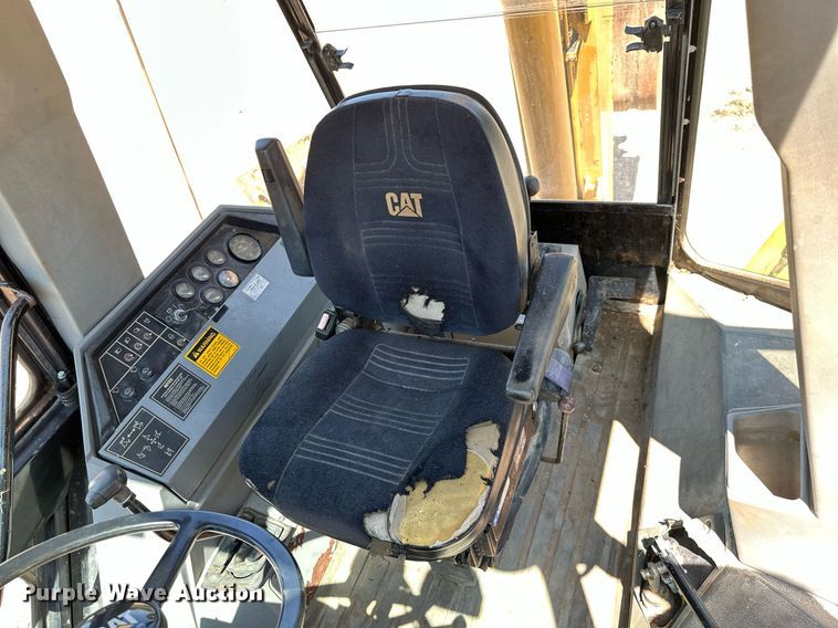 image for item MB9577 1995 Caterpillar 426B  backhoe