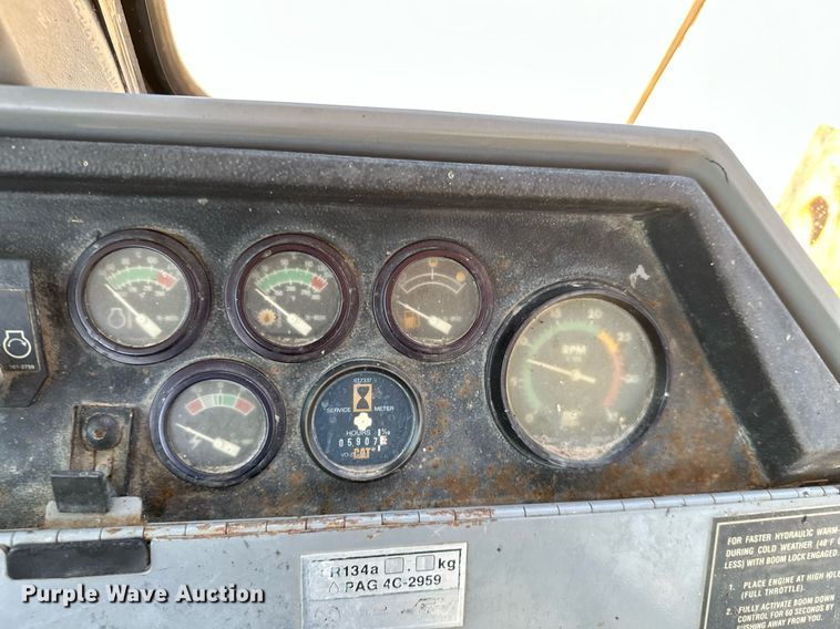 image for item MB9577 1995 Caterpillar 426B  backhoe