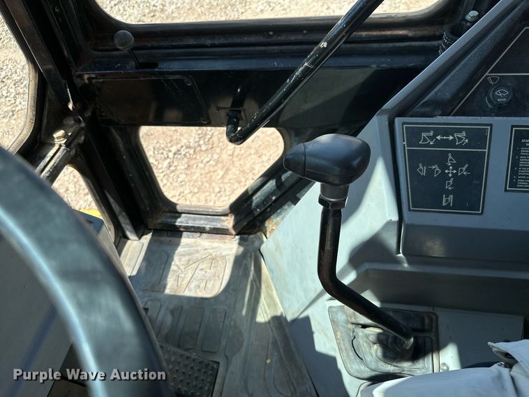 image for item MB9577 1995 Caterpillar 426B  backhoe