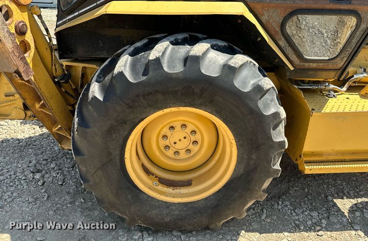 image for item MB9577 1995 Caterpillar 426B  backhoe