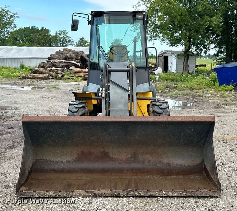 image for item MB9583 2007 New Holland W50TC  wheel loader