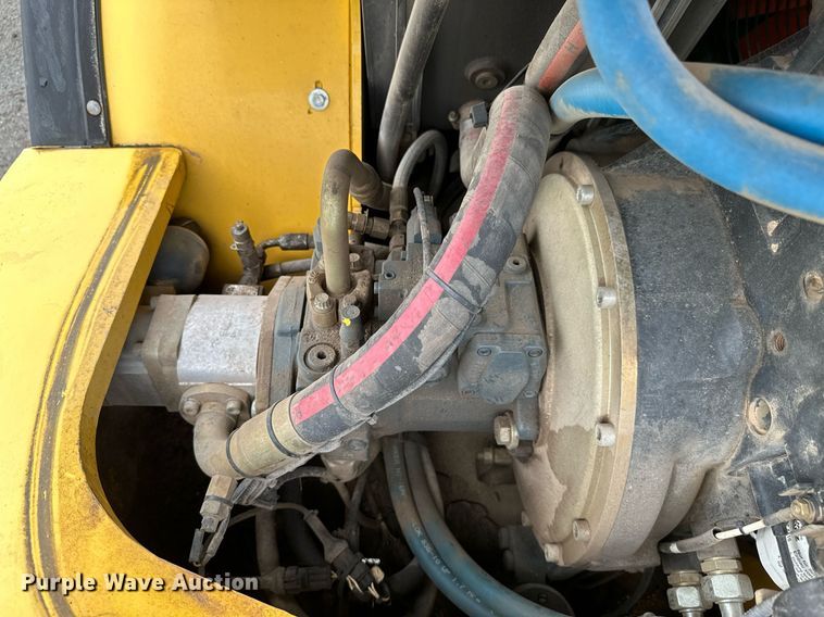 image for item MB9583 2007 New Holland W50TC  wheel loader