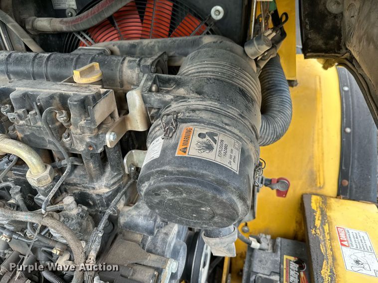 image for item MB9583 2007 New Holland W50TC  wheel loader