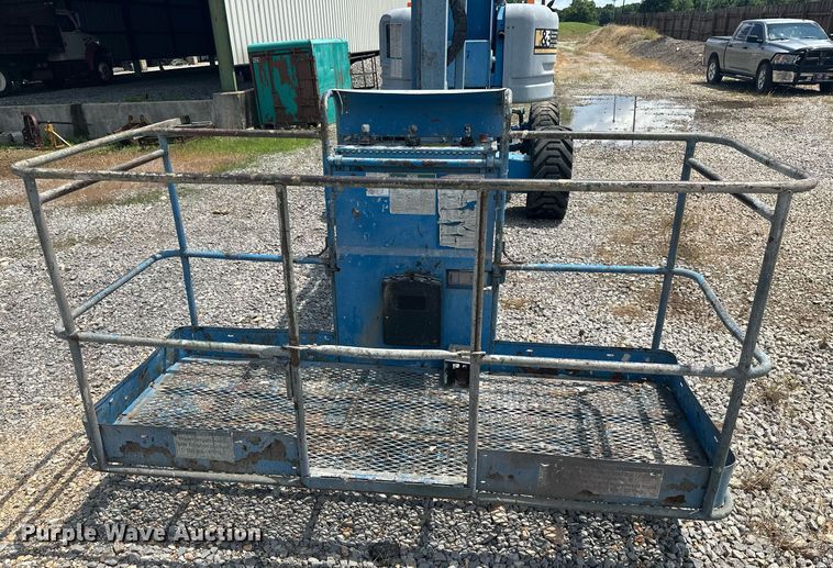 image for item MB9584 2004 Genie Z-60/34  boom lift