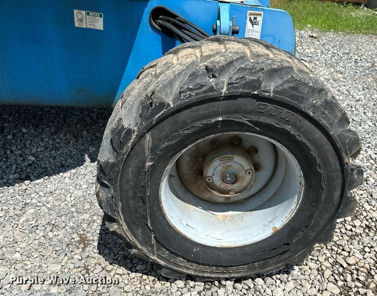 image for item MB9584 2004 Genie Z-60/34  boom lift