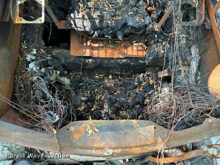 image for item MB9585 Bobcat T770  tracked skid steer loader