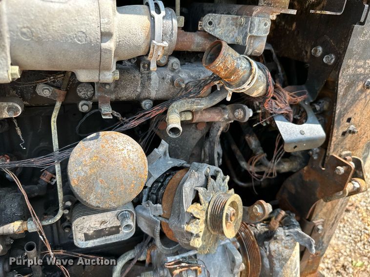 image for item MB9585 Bobcat T770  tracked skid steer loader