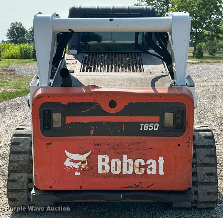 image for item MB9586 2015 Bobcat T650  tracked skid steer loader