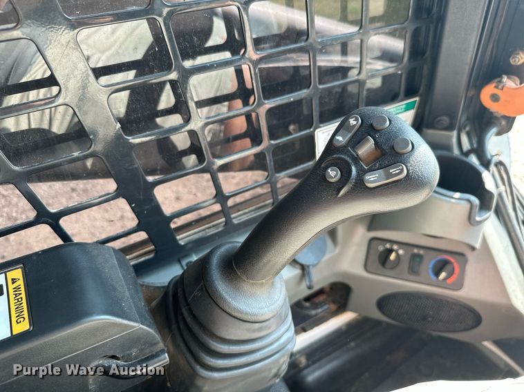 image for item MB9586 2015 Bobcat T650  tracked skid steer loader